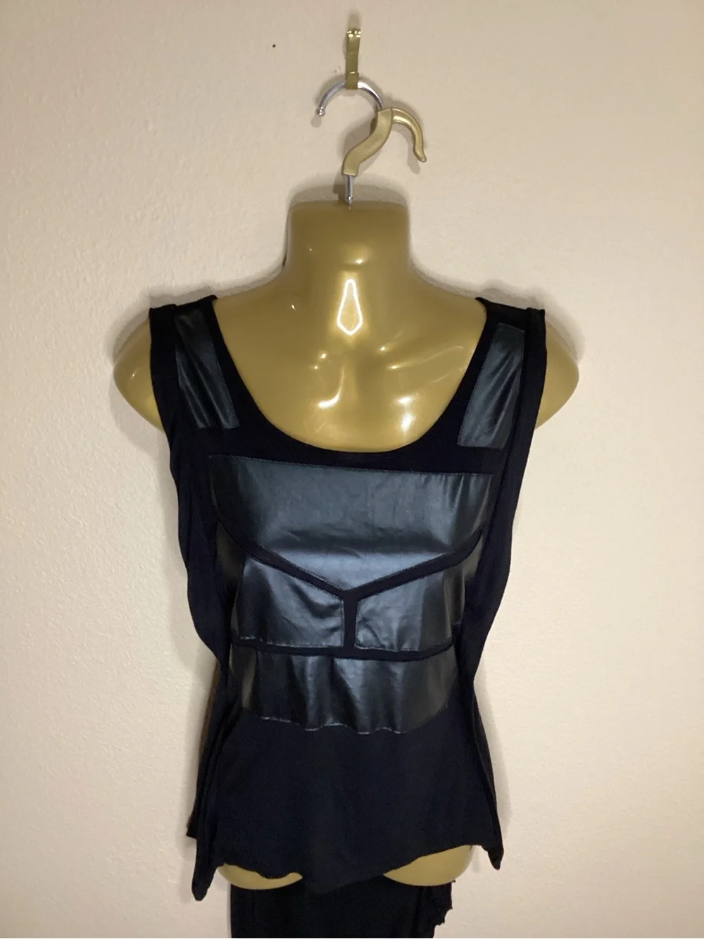 silence + noise Black Sleeveless High-Low Tank w/Faux Leather Panels, Sz S, EUC